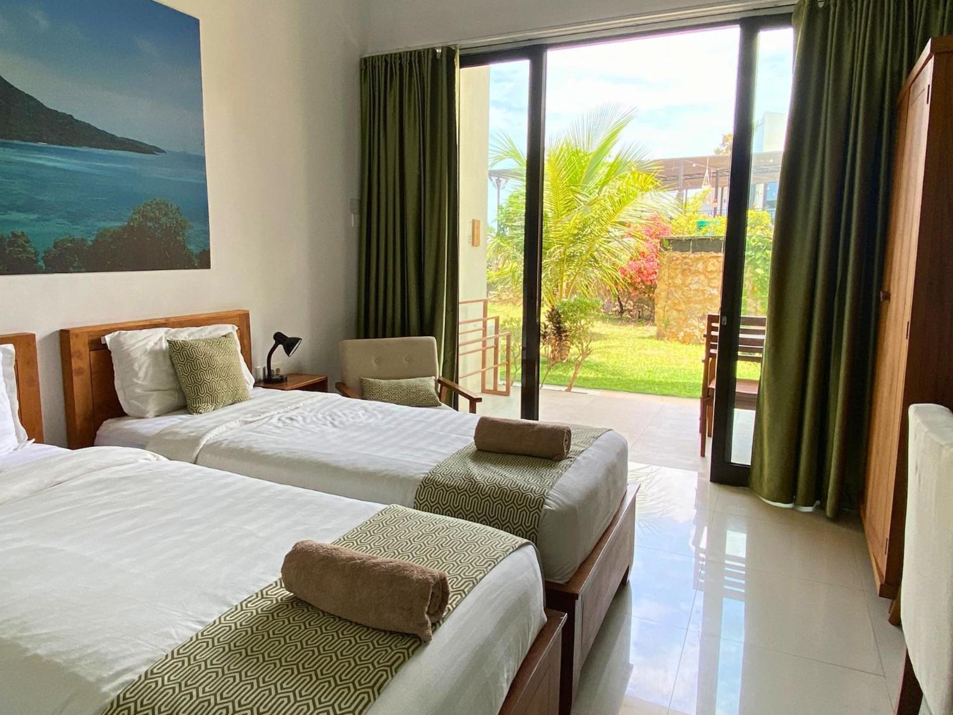 เดอะ แฮปปีเนส ฮิลล์ โฮเต็ล การิมุนชวา Hotel การีมุนยาวา ภายนอก รูปภาพ