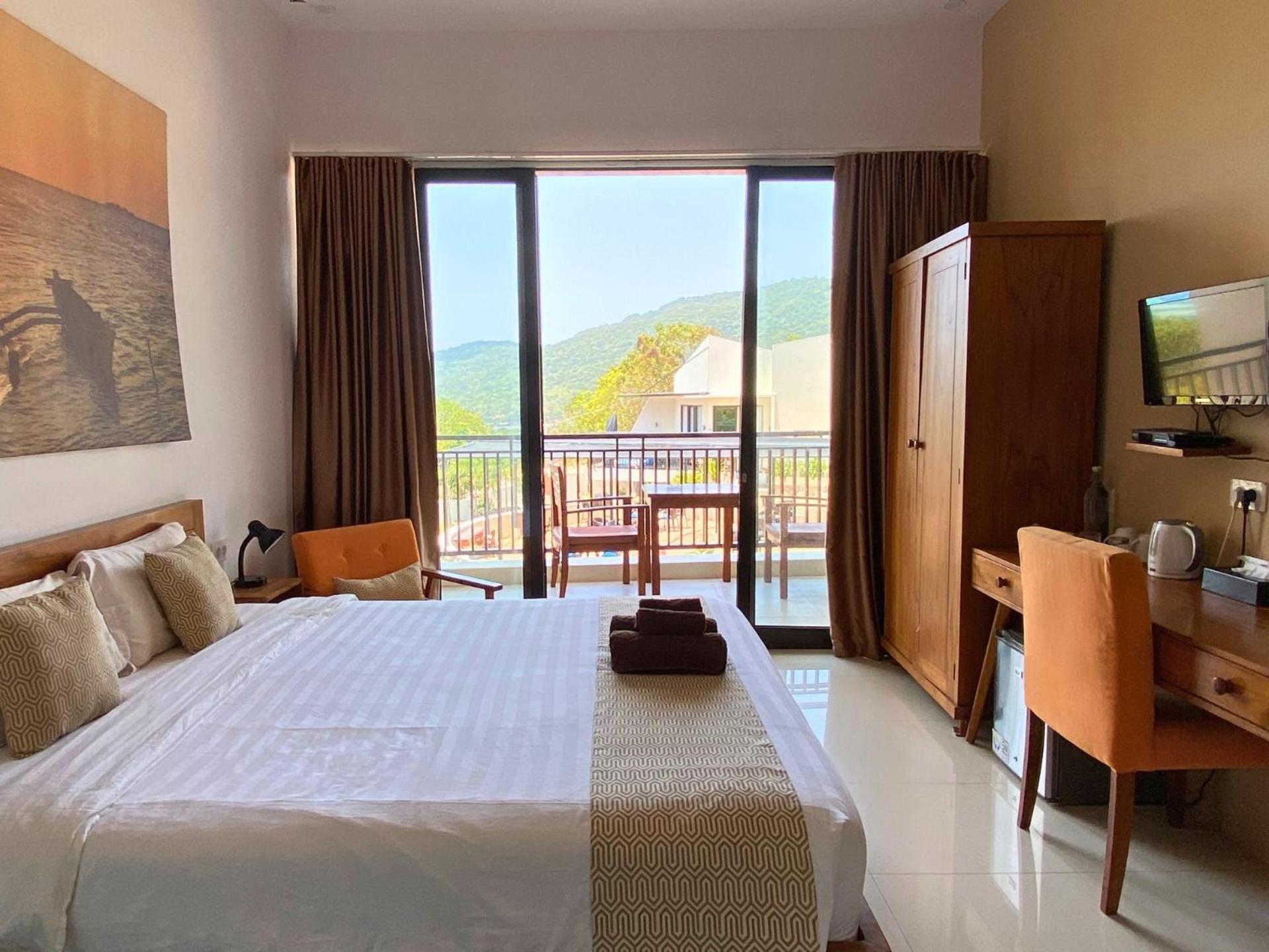 เดอะ แฮปปีเนส ฮิลล์ โฮเต็ล การิมุนชวา Hotel การีมุนยาวา ภายนอก รูปภาพ